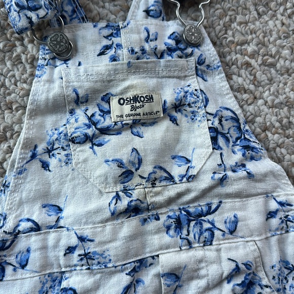 Oshkosh overall shorts - Picture 2 of 2